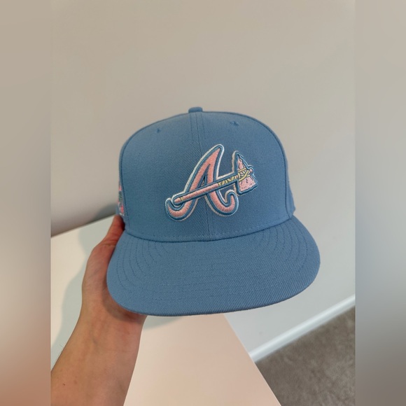 New Era 59Fifty X Hat Club 7 1/4 Atlanta Braves Icy Blue UV 2021 Rare